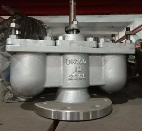 不（bú）鏽鋼雙口（kǒu）排氣閥