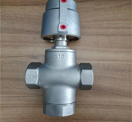 法蘭氣動三通角座閥