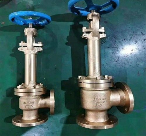 法蘭（lán）青銅角式（shì）截止閥