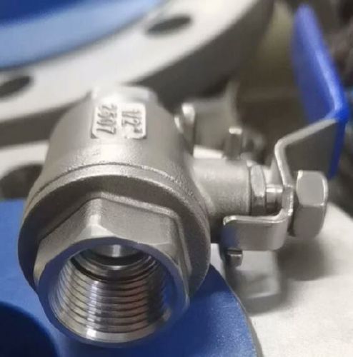 2507雙相鋼NPT螺紋球(qiú)閥 2507雙相鋼NPT螺(luó)紋(wén)球閥